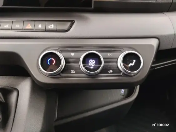 RENAULT MASTER IV - voiture d'occasion - Photo 14