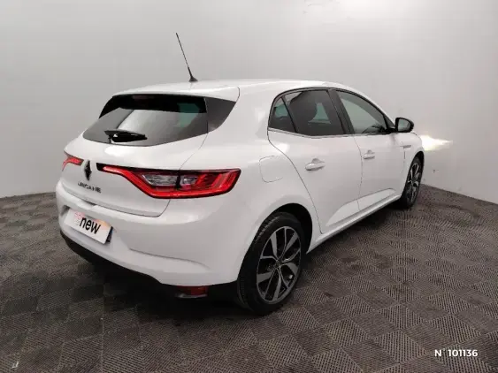 RENAULT MEGANE IV - voiture d'occasion - Photo 4