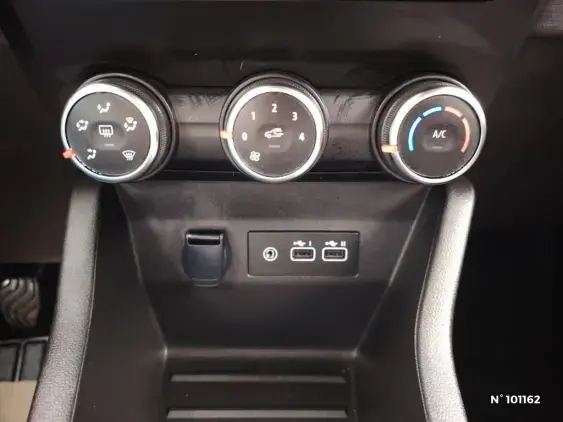 RENAULT CLIO V - voiture d'occasion - Photo 15