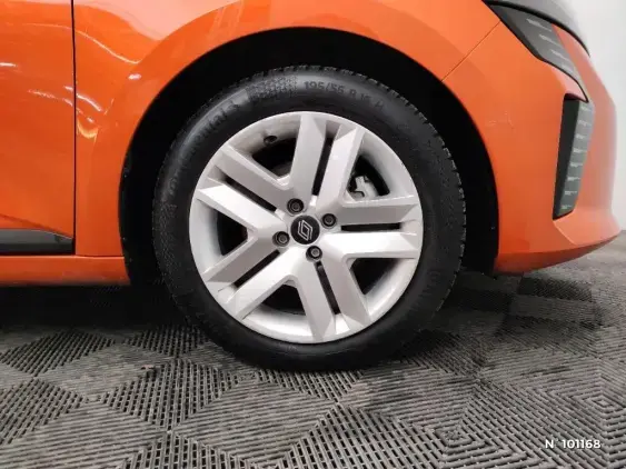 RENAULT CLIO V - voiture d'occasion - Photo 8