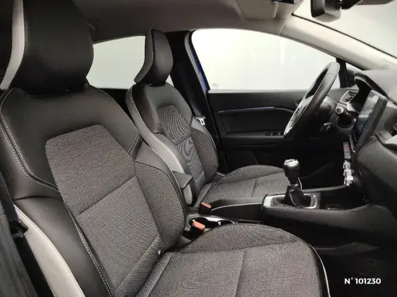 RENAULT CAPTUR II - voiture d'occasion - Photo 27