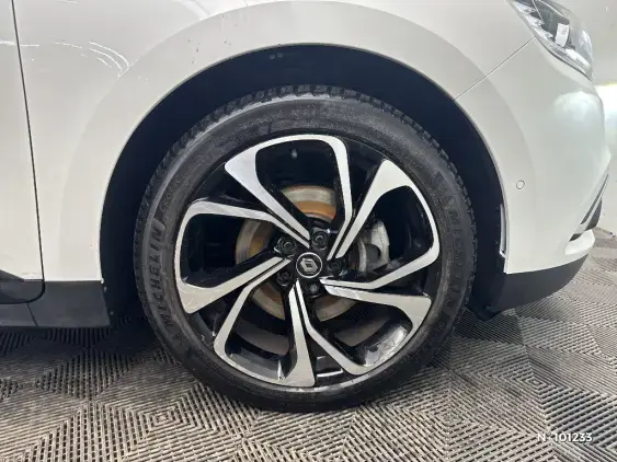 RENAULT SCENIC IV - voiture d'occasion - Photo 8