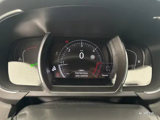 RENAULT SCENIC IV - voiture d'occasion - Photo 12