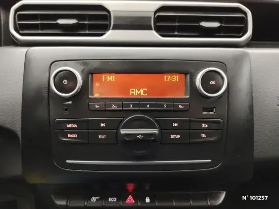 DACIA DUSTER II - voiture d'occasion - Photo 13