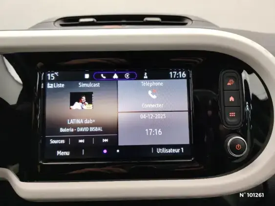 RENAULT TWINGO ELECTRIQUE III - voiture d'occasion - Photo 13