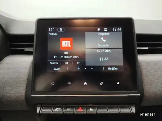 RENAULT CLIO V - voiture d'occasion - Photo 13