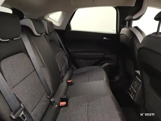 RENAULT CAPTUR II - voiture d'occasion - Photo 11