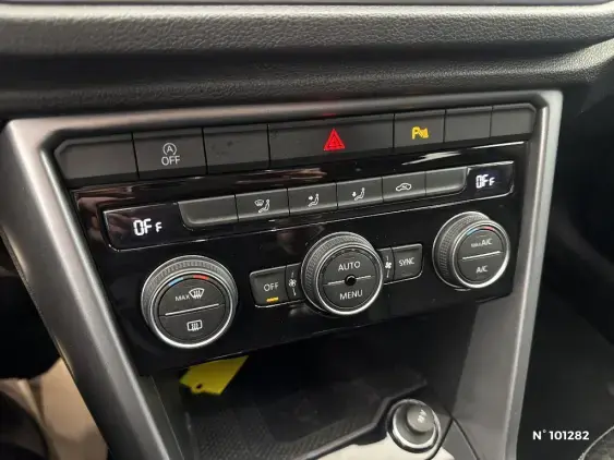 VOLKSWAGEN T-ROC - voiture d'occasion - Photo 15