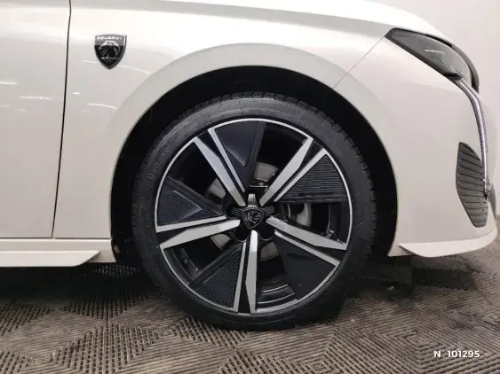 PEUGEOT 308 III - voiture d'occasion - Photo 8