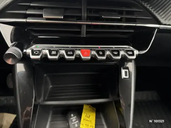 PEUGEOT 208 BUSINESS R II - voiture d'occasion - Photo 14