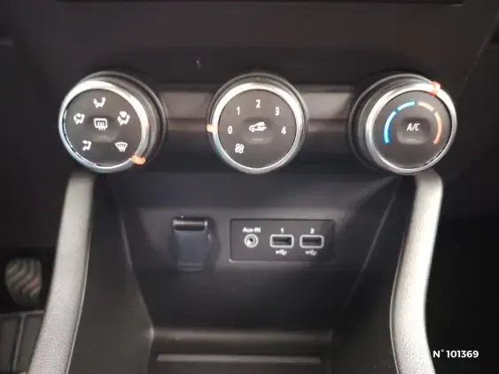 RENAULT CLIO V - voiture d'occasion - Photo 14