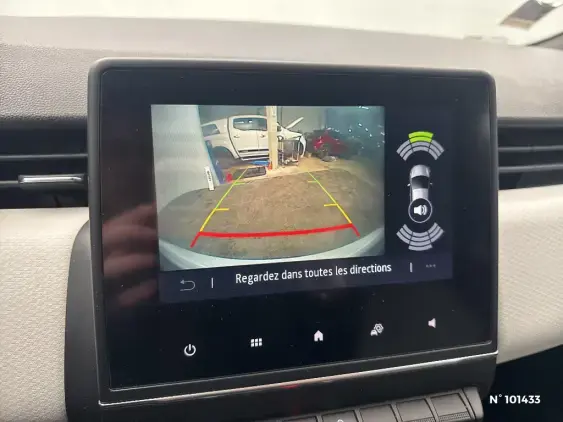 RENAULT CLIO V - voiture d'occasion - Photo 14