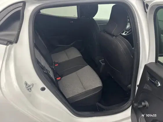 RENAULT CLIO V - voiture d'occasion - Photo 11