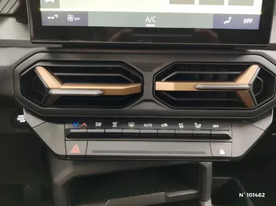 DACIA DUSTER III - voiture d'occasion - Photo 15