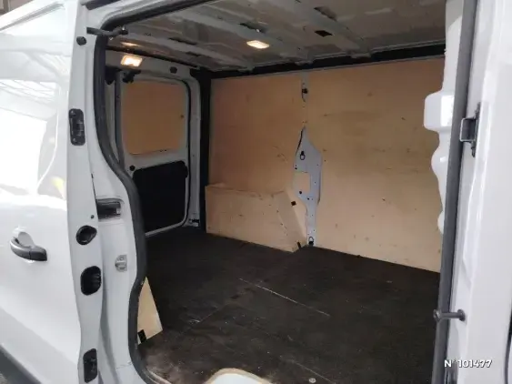 RENAULT TRAFIC FG III - voiture d'occasion - Photo 10