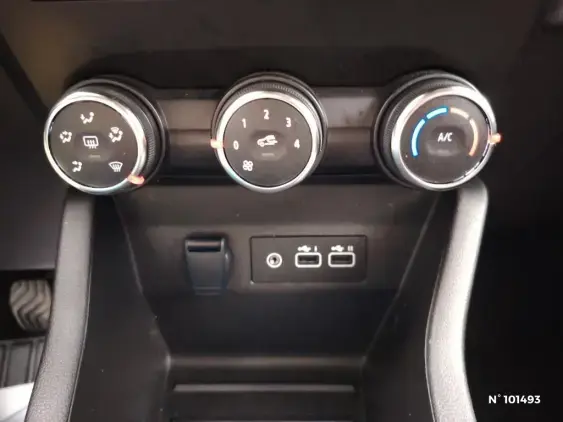 RENAULT CLIO V - voiture d'occasion - Photo 15