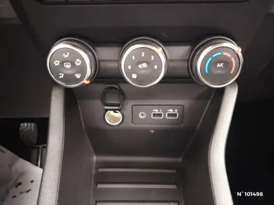 RENAULT CLIO V - voiture d'occasion - Photo 15