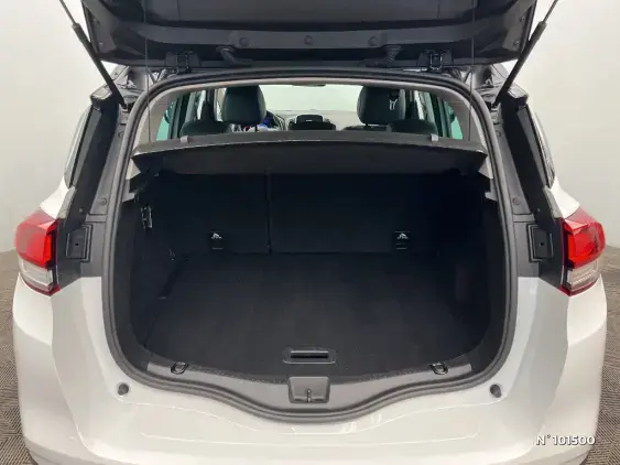 RENAULT SCENIC IV - voiture d'occasion - Photo 7