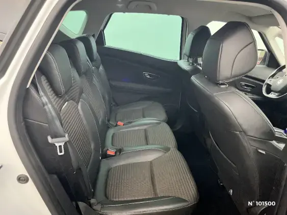 RENAULT SCENIC IV - voiture d'occasion - Photo 11