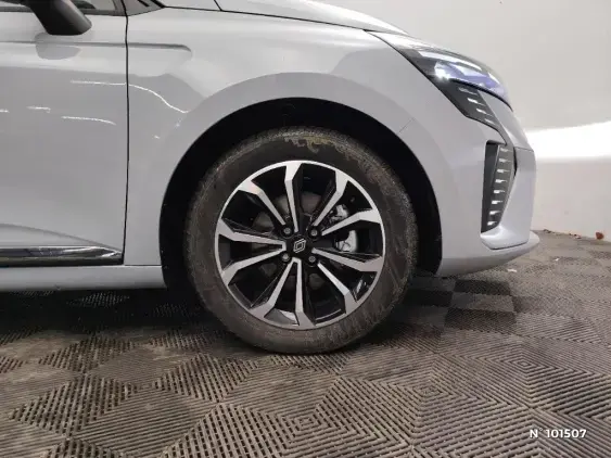 RENAULT CLIO V - voiture d'occasion - Photo 8