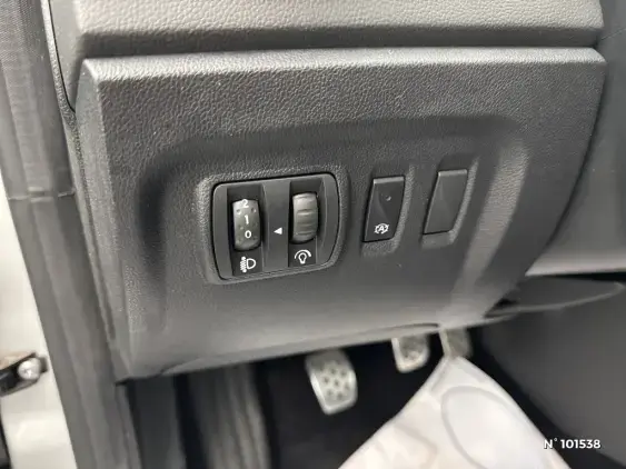 RENAULT CAPTUR - voiture d'occasion - Photo 15