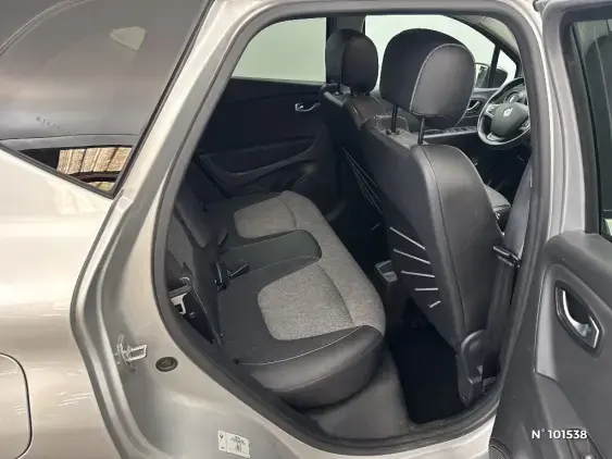 RENAULT CAPTUR - voiture d'occasion - Photo 11