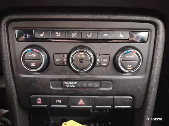 VOLKSWAGEN COCCINELLE II - voiture d'occasion - Photo 15