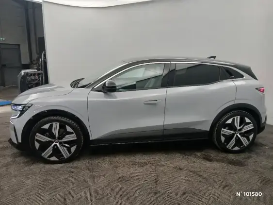 RENAULT MEGANE V - voiture d'occasion - Photo 2