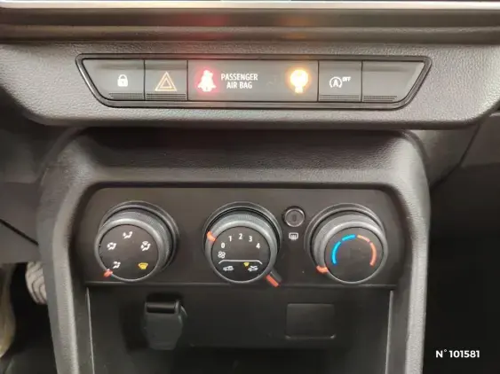 DACIA SANDERO III - voiture d'occasion - Photo 14