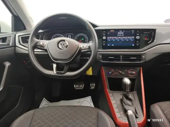 VOLKSWAGEN POLO VI - voiture d'occasion - Photo 9