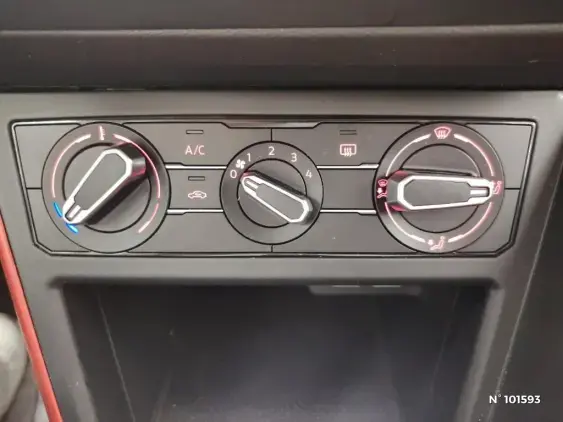 VOLKSWAGEN POLO VI - voiture d'occasion - Photo 15