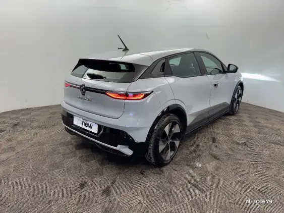 RENAULT MEGANE V - voiture d'occasion - Photo 4