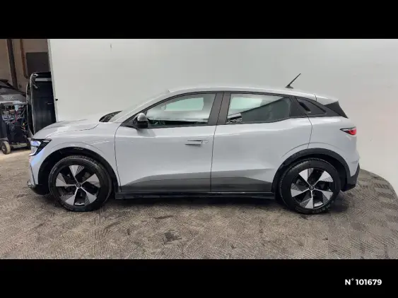 RENAULT MEGANE V - voiture d'occasion - Photo 2