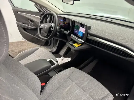 RENAULT MEGANE V - voiture d'occasion - Photo 10