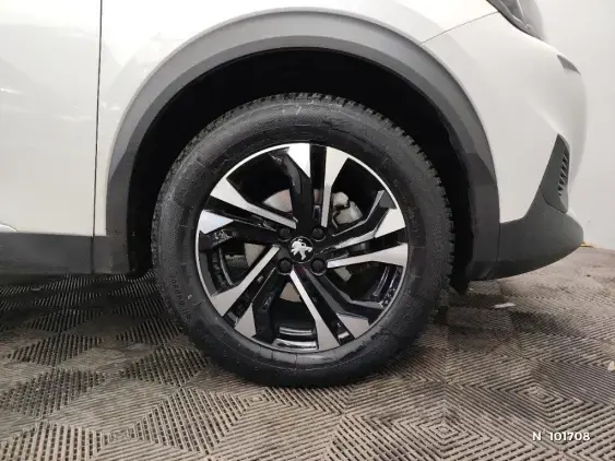 PEUGEOT 2008 II - voiture d'occasion - Photo 8