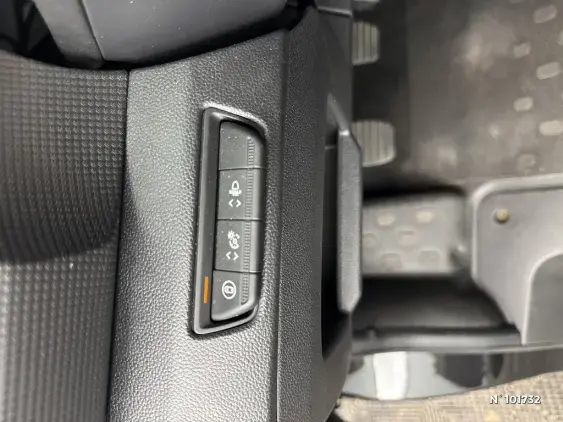 RENAULT TRAFIC III - voiture d'occasion - Photo 15