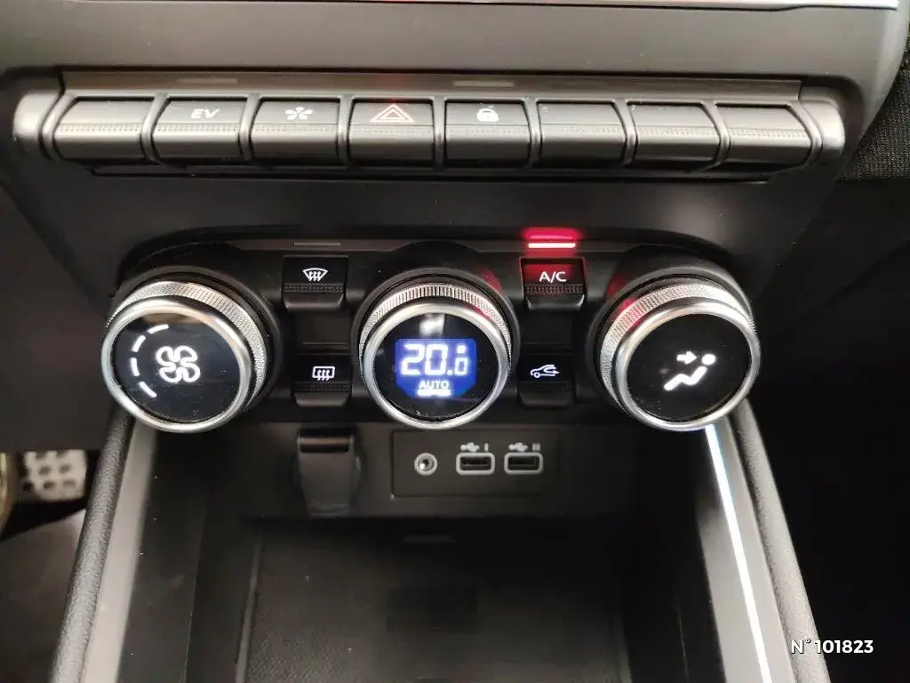 RENAULT CLIO V - Miniature 11