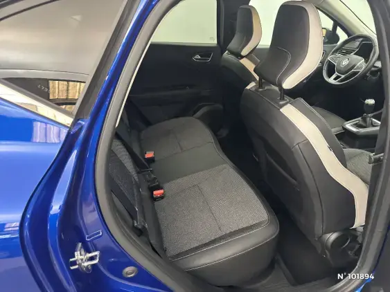 RENAULT CAPTUR II - voiture d'occasion - Photo 11