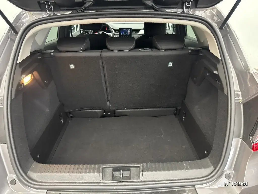 RENAULT CAPTUR II - Miniature 10