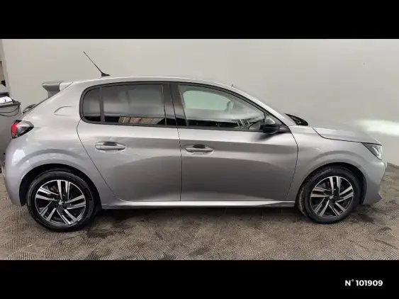 PEUGEOT 208 II - voiture d'occasion - Photo 5