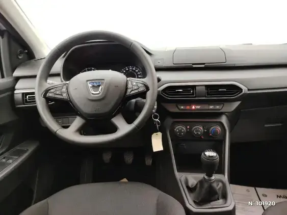 DACIA SANDERO III - voiture d'occasion - Photo 9