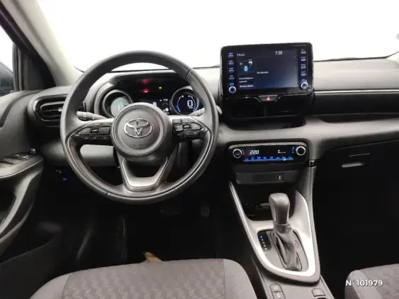 TOYOTA YARIS IV - voiture d'occasion - Photo 9
