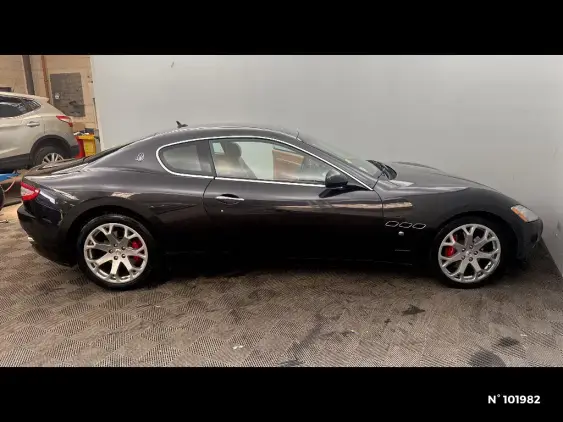 MASERATI GRANTURISMO - voiture d'occasion - Photo 5