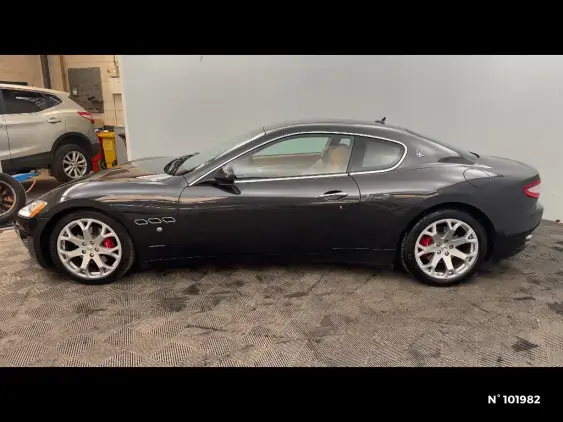MASERATI GRANTURISMO - voiture d'occasion - Photo 2