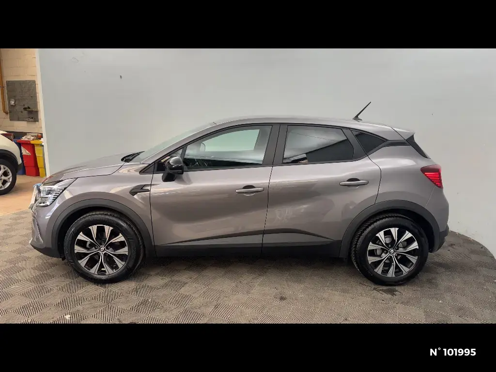 RENAULT CAPTUR II - Miniature 4