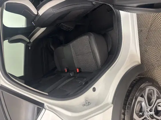 RENAULT CAPTUR II - voiture d'occasion - Photo 11