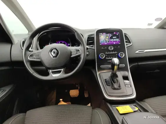 RENAULT SCENIC IV - voiture d'occasion - Photo 9