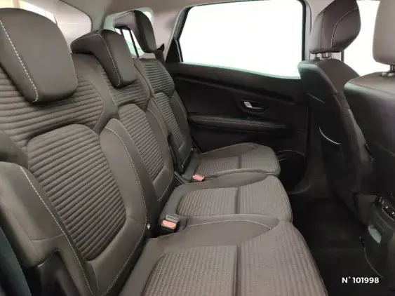 RENAULT SCENIC IV - voiture d'occasion - Photo 11