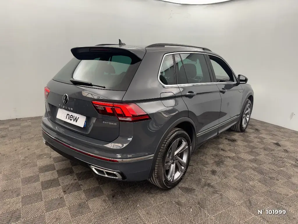 VOLKSWAGEN TIGUAN II - Miniature 2