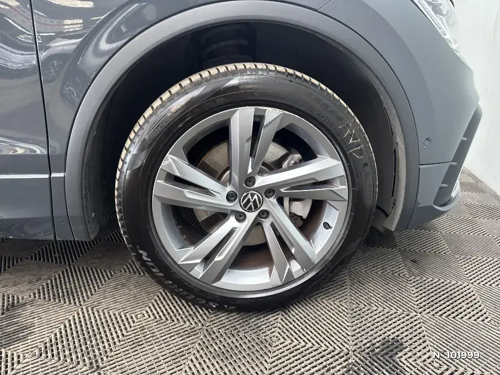VOLKSWAGEN TIGUAN II - Miniature 5